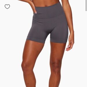 Set Active Sculptflex Bike Shorts in Pebble sz S